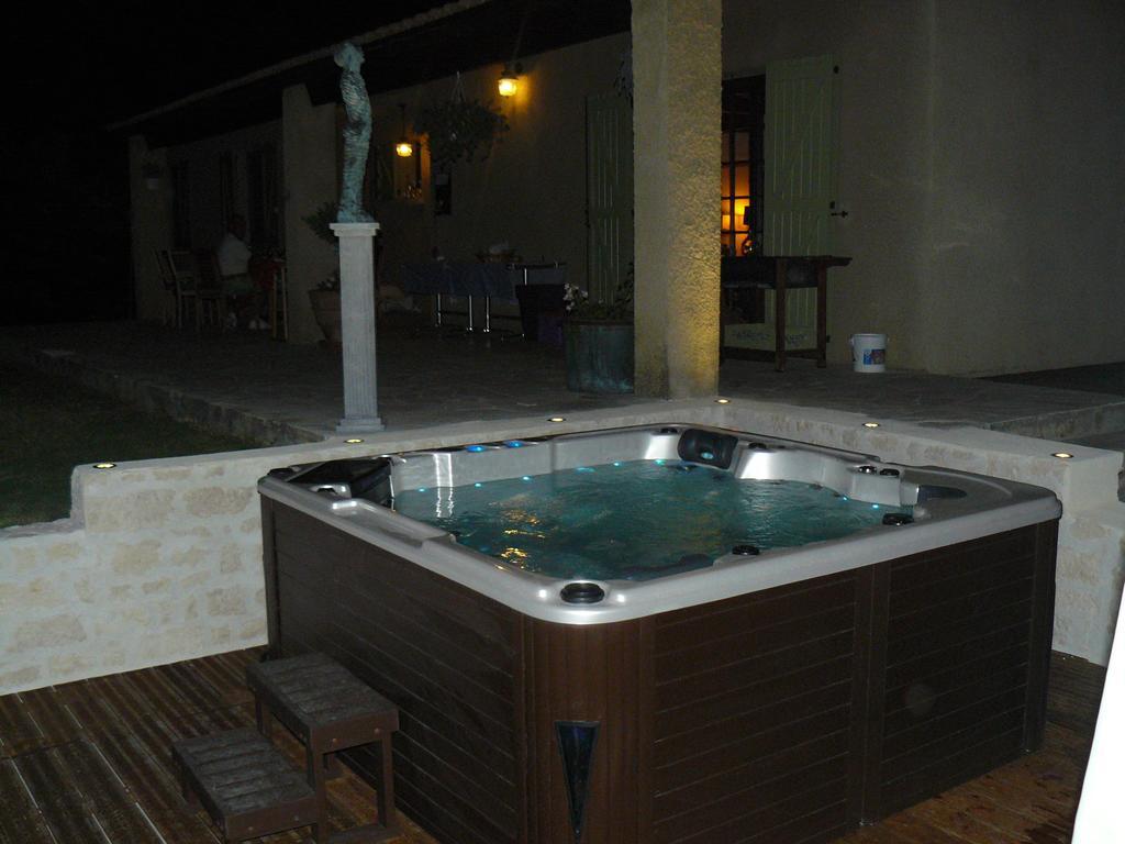 B&B La Grande Dame Valensole Dış mekan fotoğraf