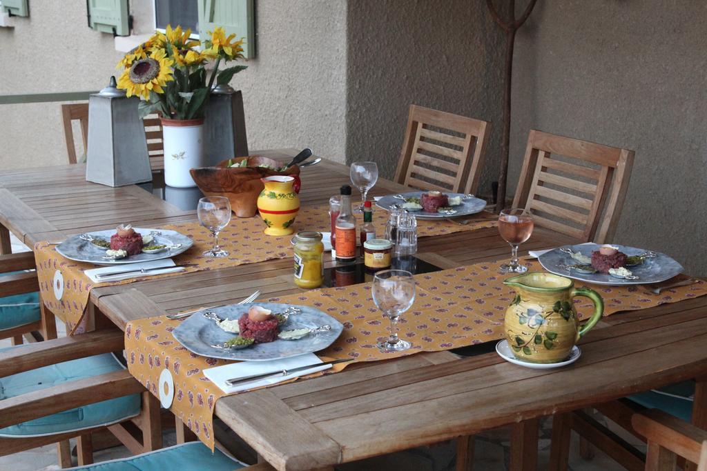 B&B La Grande Dame Valensole Dış mekan fotoğraf